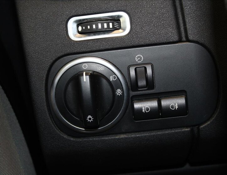 Land Rover Discovery SUV / Terénní 3,0 l 155 kw