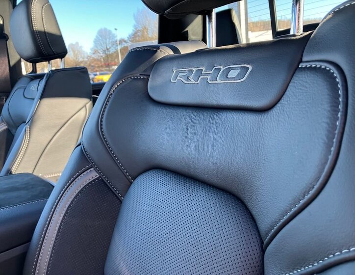 Dodge RAM Pick-up 3,0 l 403 kw