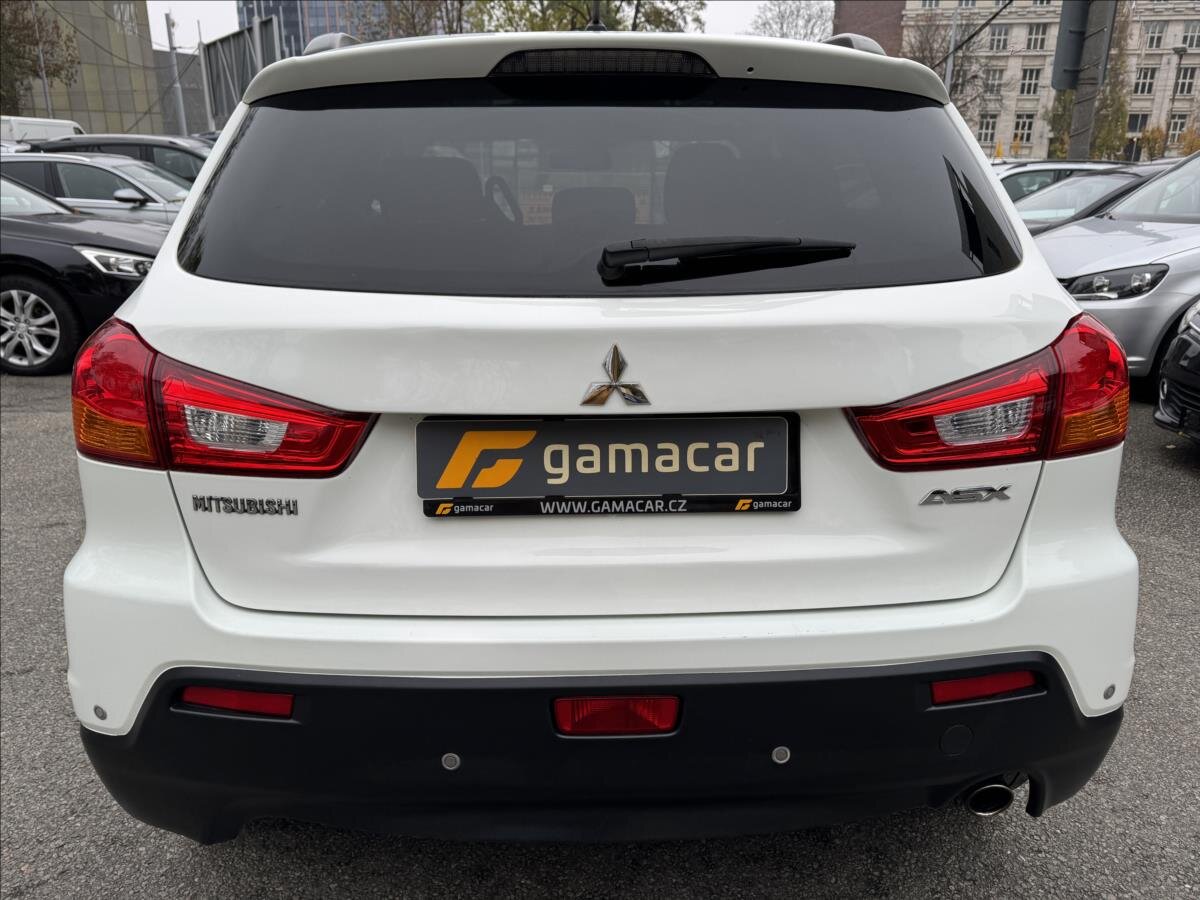Mitsubishi ASX SUV / Terénní 1,8 l 110 kw
