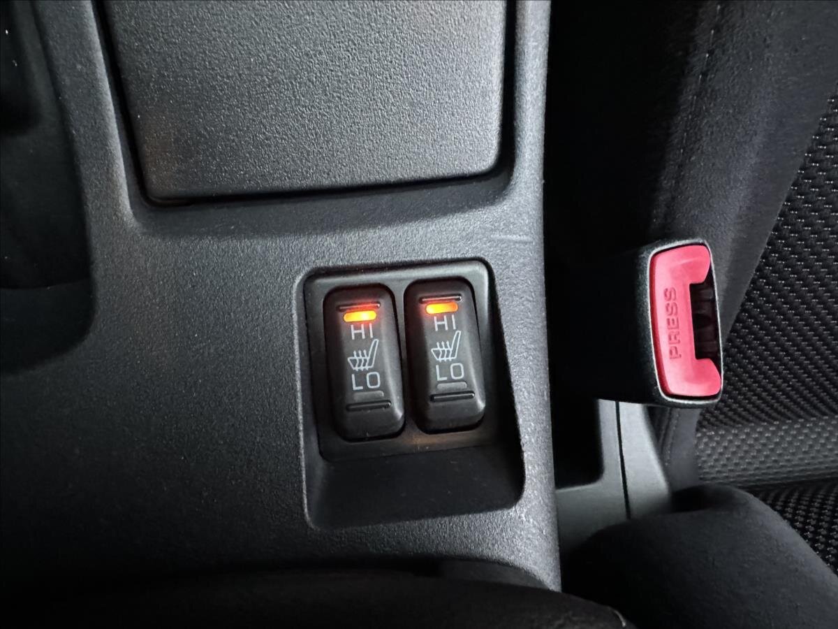 Mitsubishi Lancer Hatchback 1,6 l 86 kw