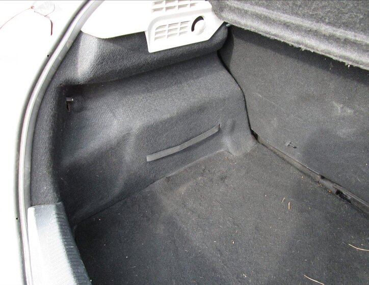 Peugeot 207 Hatchback 1,4 l 70 kw