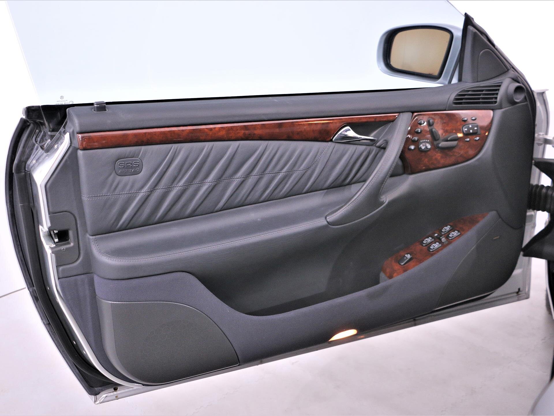 Mercedes-Benz CL Kupé 5,4 l 265 kw