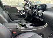 Mercedes-Benz CLA 13