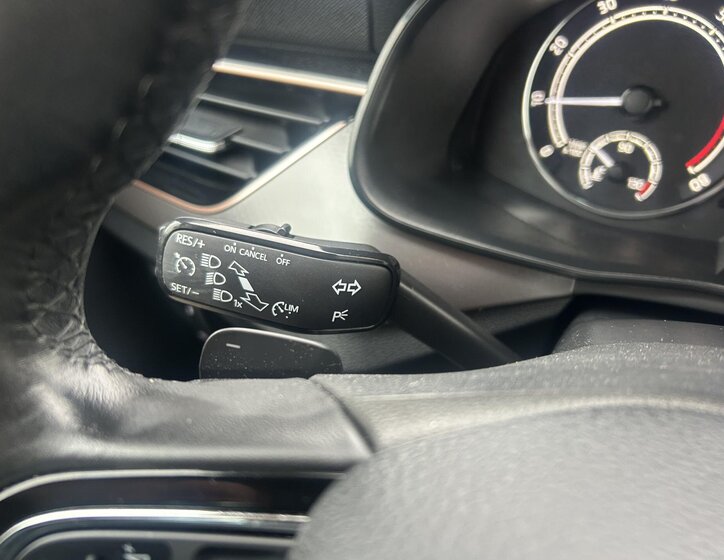 Škoda Kamiq Hatchback 999,0 85 kw