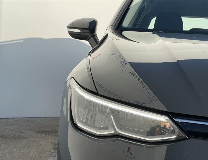 Volkswagen Golf Kombi 999,0 81 kw