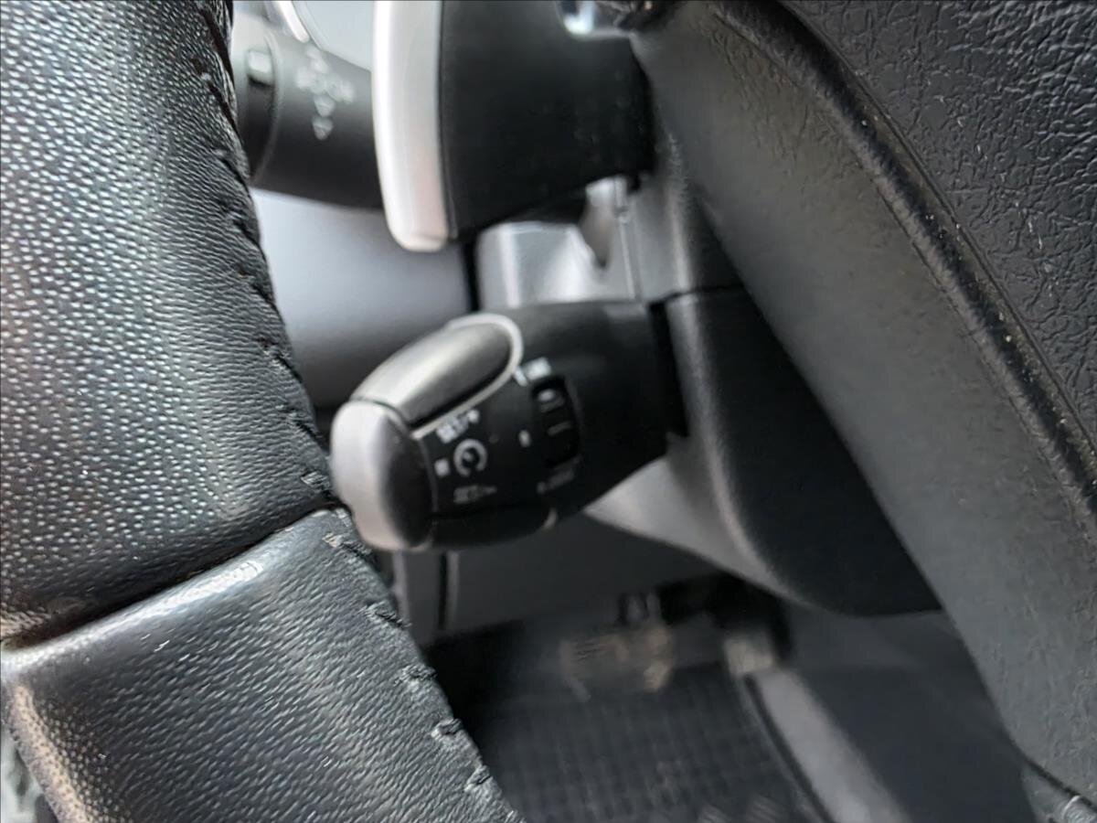 Peugeot 5008 Kombi 1,6 l 84 kw