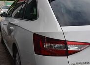 Škoda Superb 11