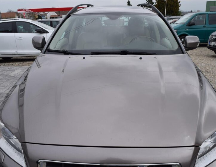 Volvo XC70 Kombi 2,4 l 120 kw