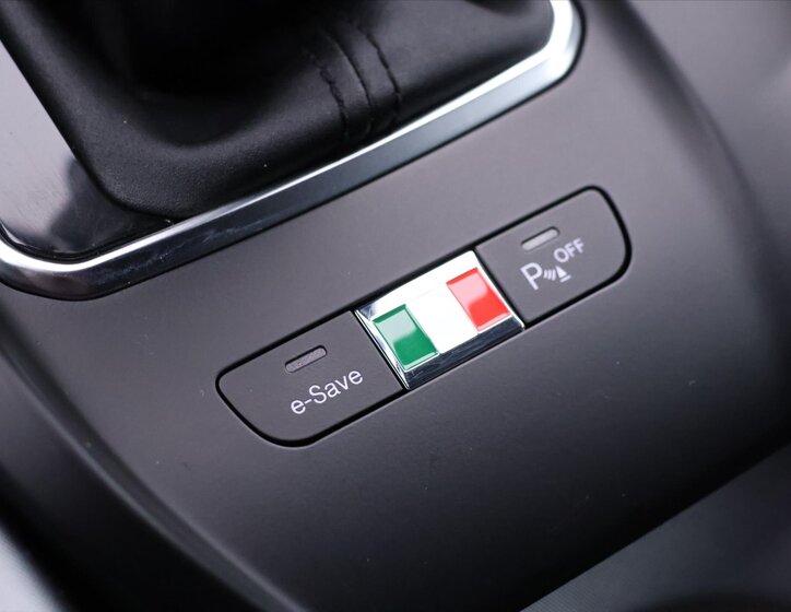 Alfa Romeo Tonale 25