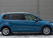Volkswagen Touran 8