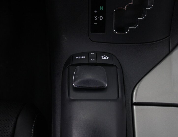 Lexus RX 450h SUV / Terénní 3,5 l 220 kw