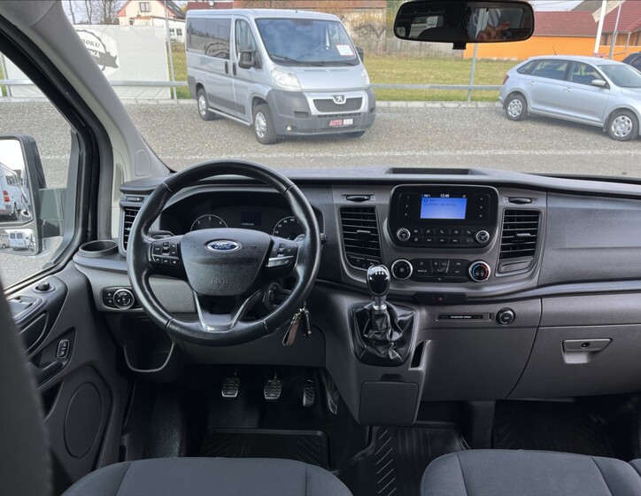 Ford Transit Custom 17
