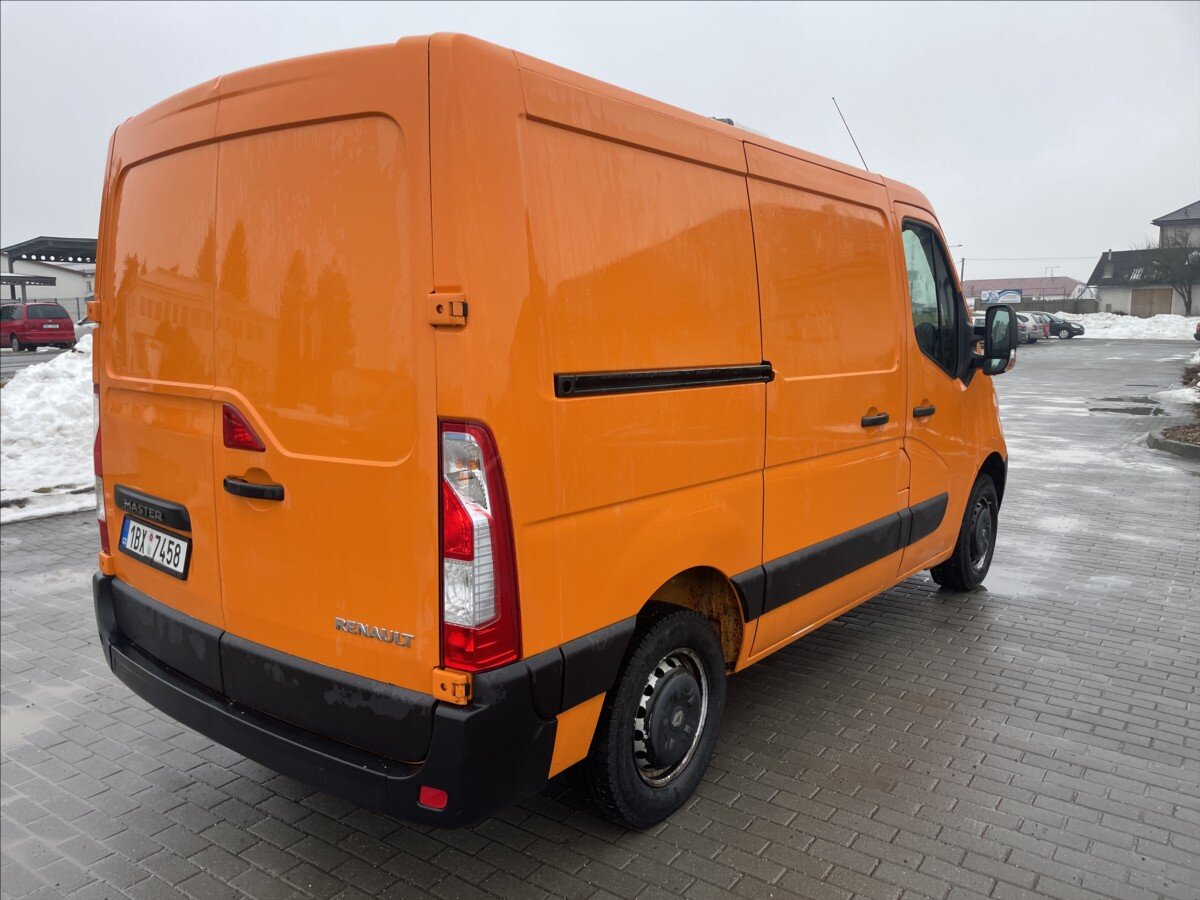 Renault Master Ostatní 2,3 l 81 kw