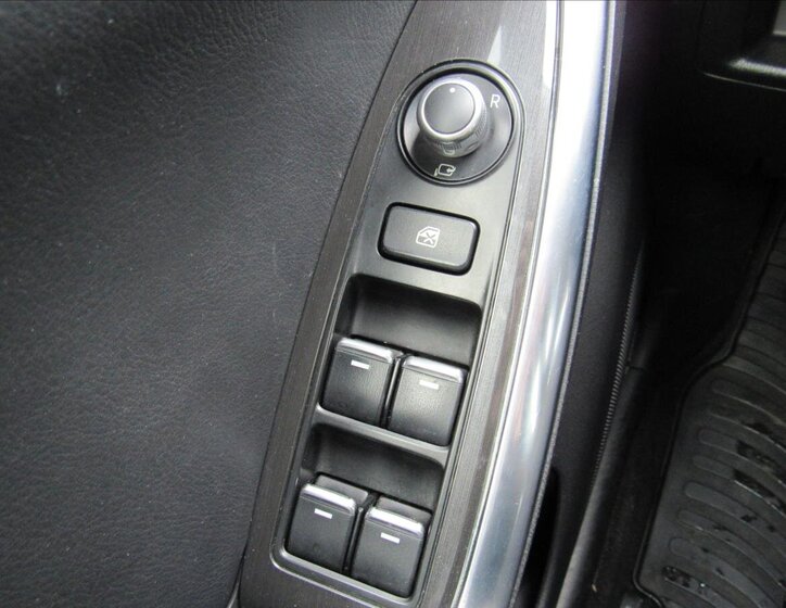 Mazda CX-5 SUV / Terénní 2,2 l 129 kw