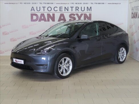 Tesla Model Y SUV / Terénní 0,0 378 kw