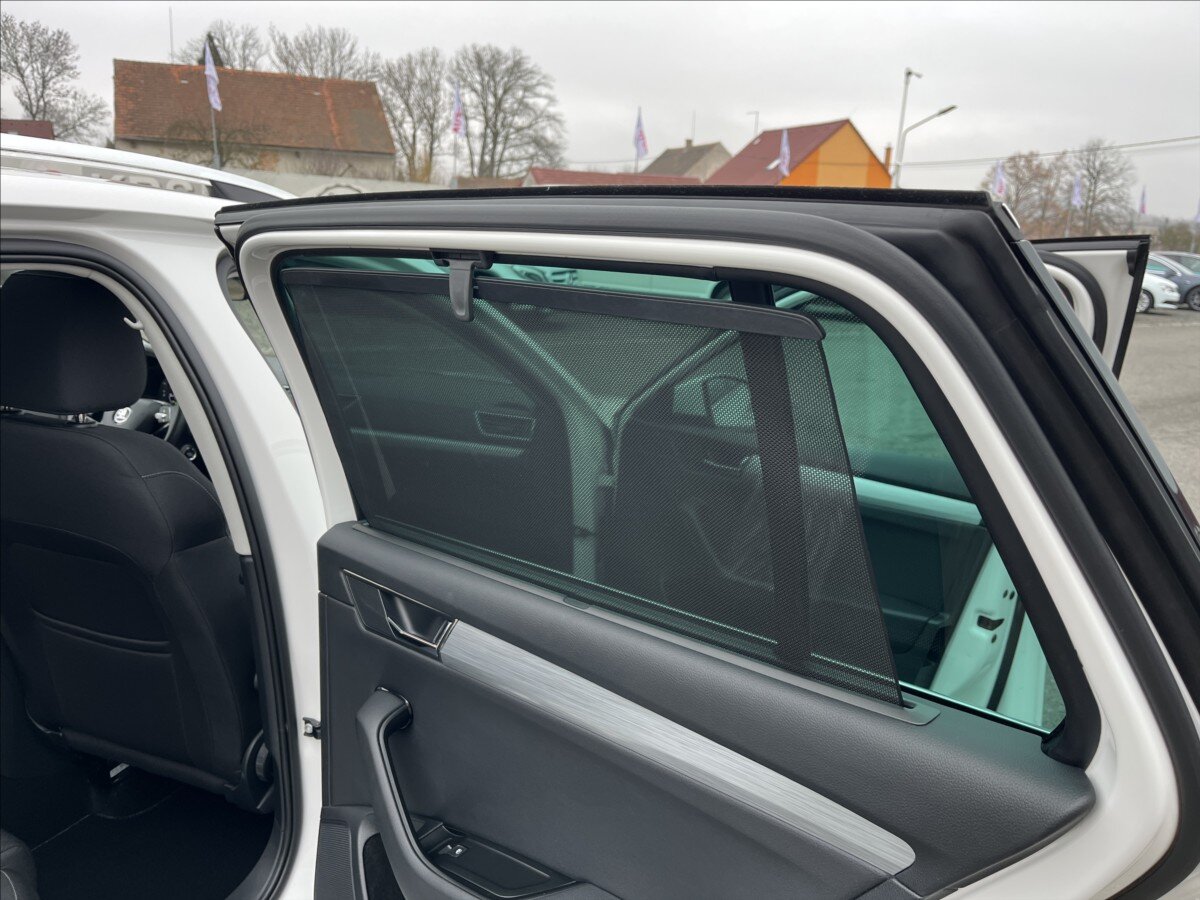 Škoda Superb Kombi 2,0 l 110 kw