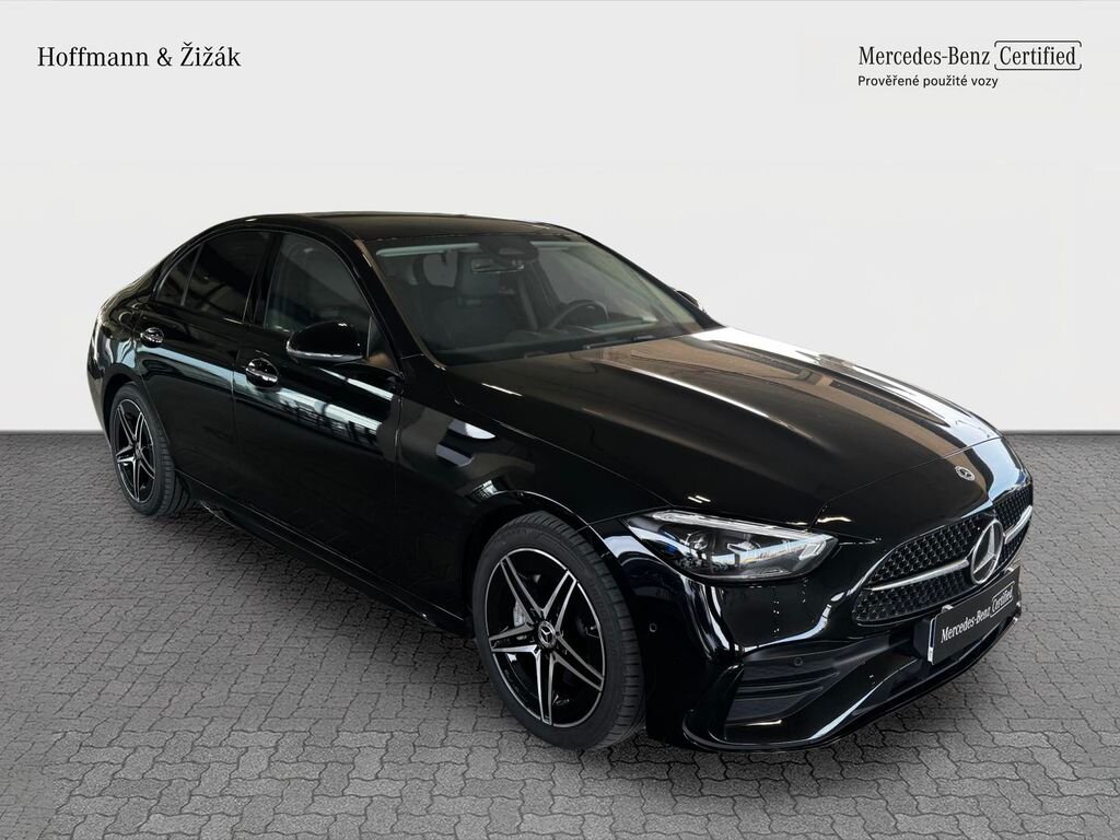 Mercedes-Benz Třídy C Sedan 2,0 l 147 kw