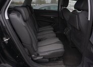 Peugeot 5008 SUV 1,2 l 96 kw