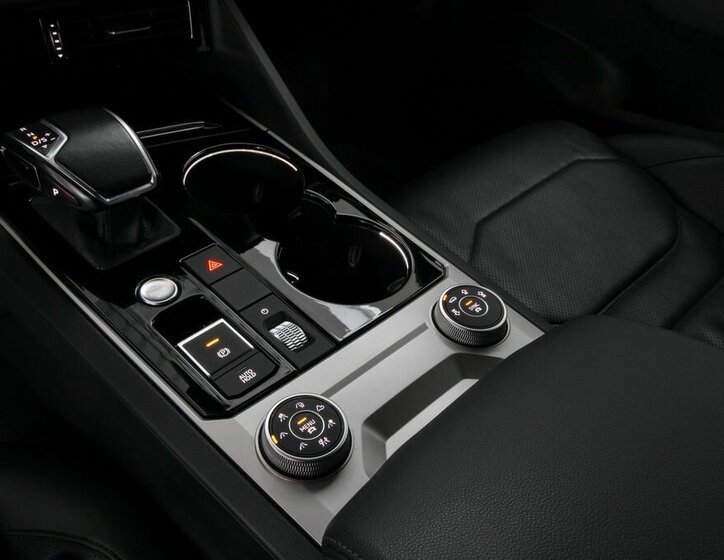 Volkswagen Touareg 21