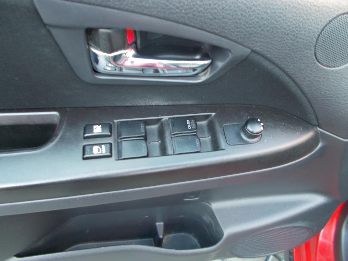 Fiat Sedici Hatchback 1,6 l 88 kw