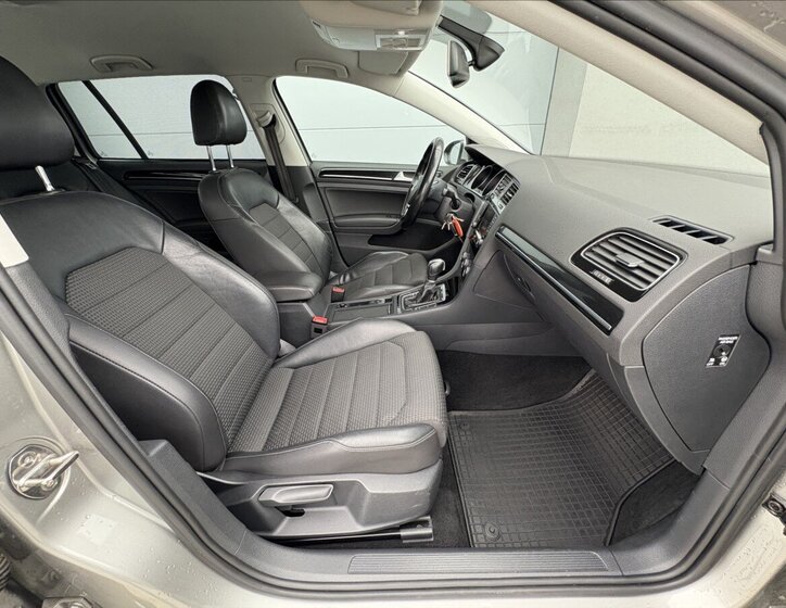 Volkswagen Golf Kombi 1,4 l 103 kw