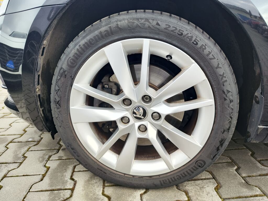 Škoda Octavia Liftback 1,8 l 132 kw