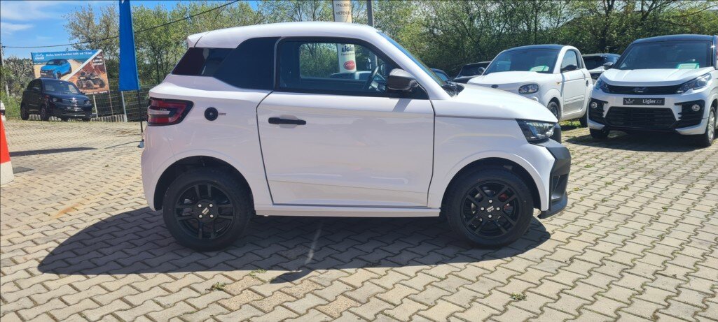 Ligier JS 50 Hatchback 499,0 6 kw