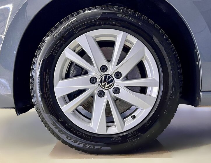 Volkswagen Touran Ostatní 1,5 l 110 kw