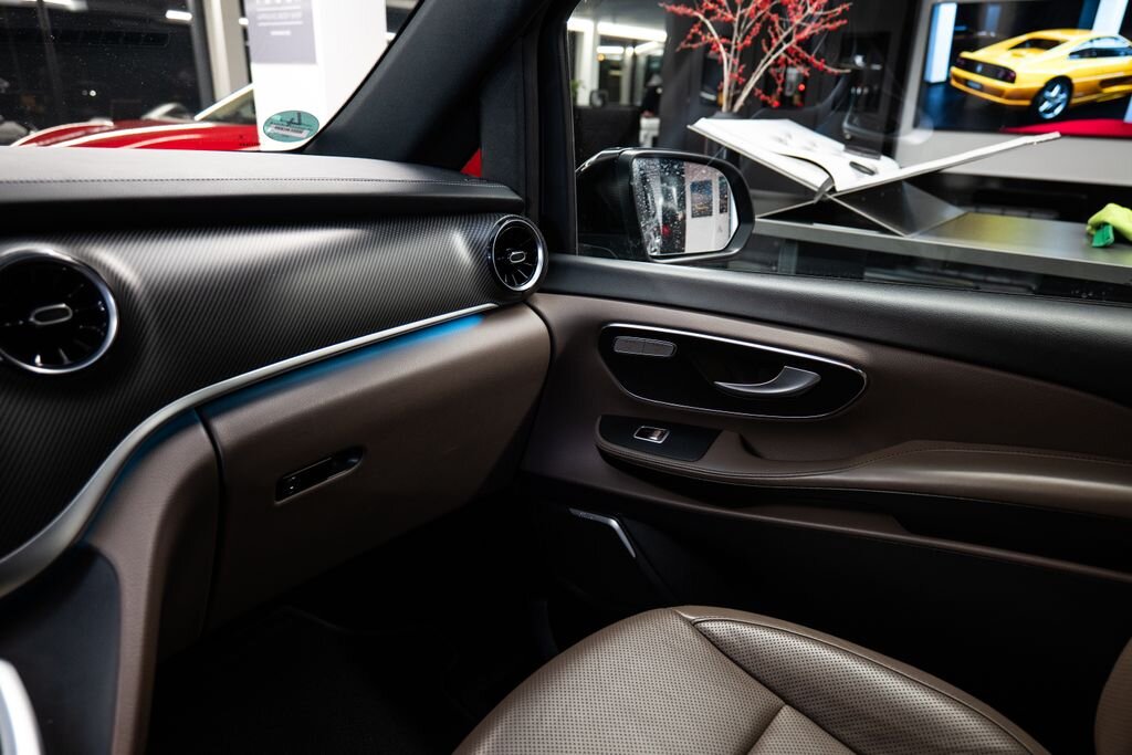 Mercedes-Benz Třídy V VAN-Minibus 0,0 174 kw