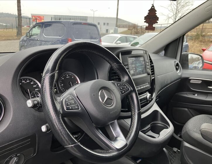Mercedes-Benz Vito MPV 2,0 l 120 kw