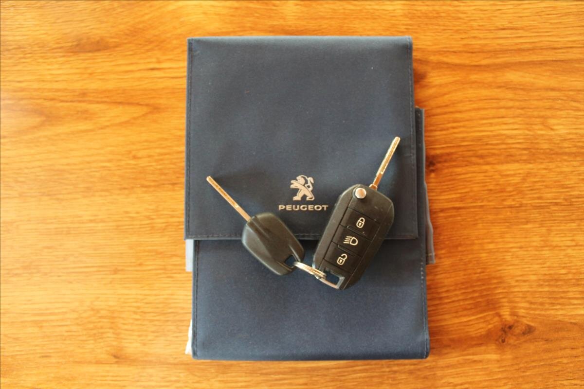 Peugeot 2008 SUV / Terénní 1,2 l 60 kw