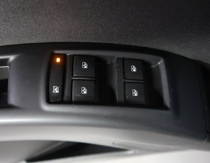 Opel Meriva MPV 1,4 l 88 kw