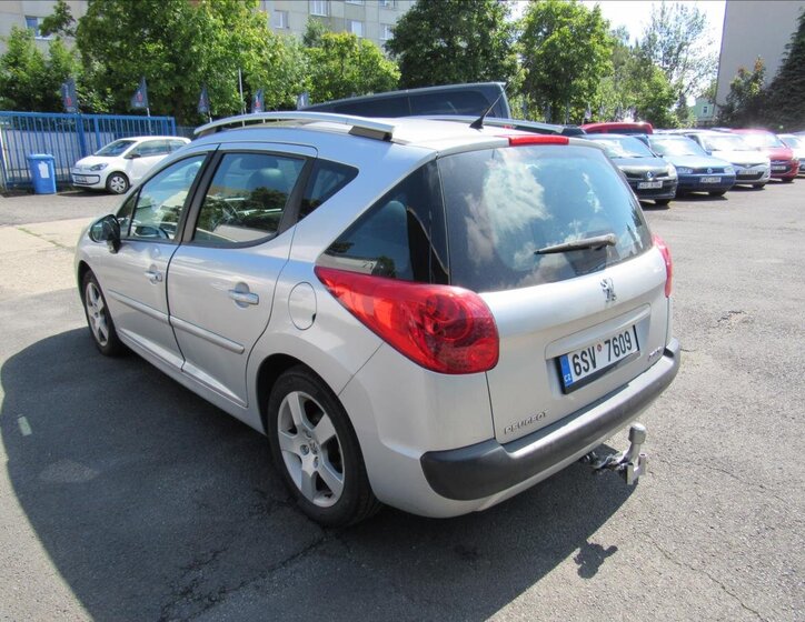 Peugeot 207 Kombi 1,6 l 88 kw