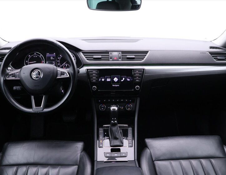 Škoda Superb Liftback 2,0 l 140 kw