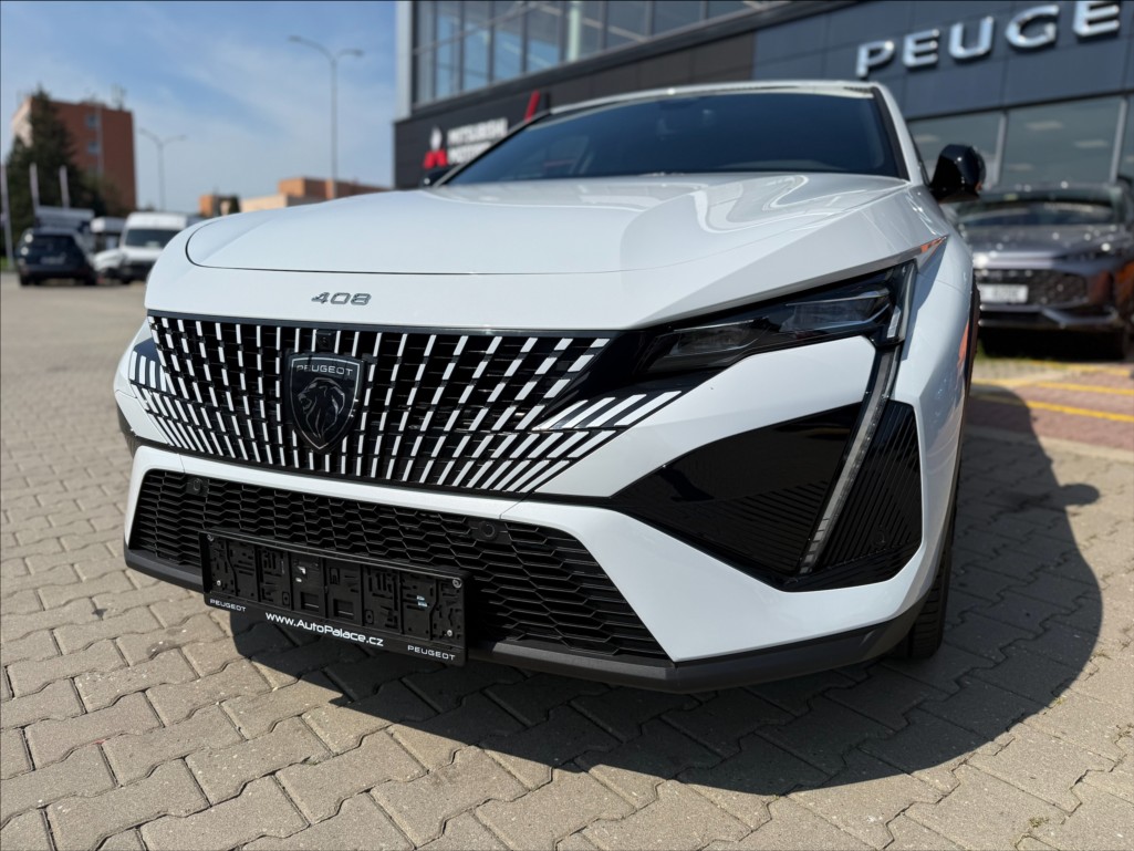 Peugeot 408