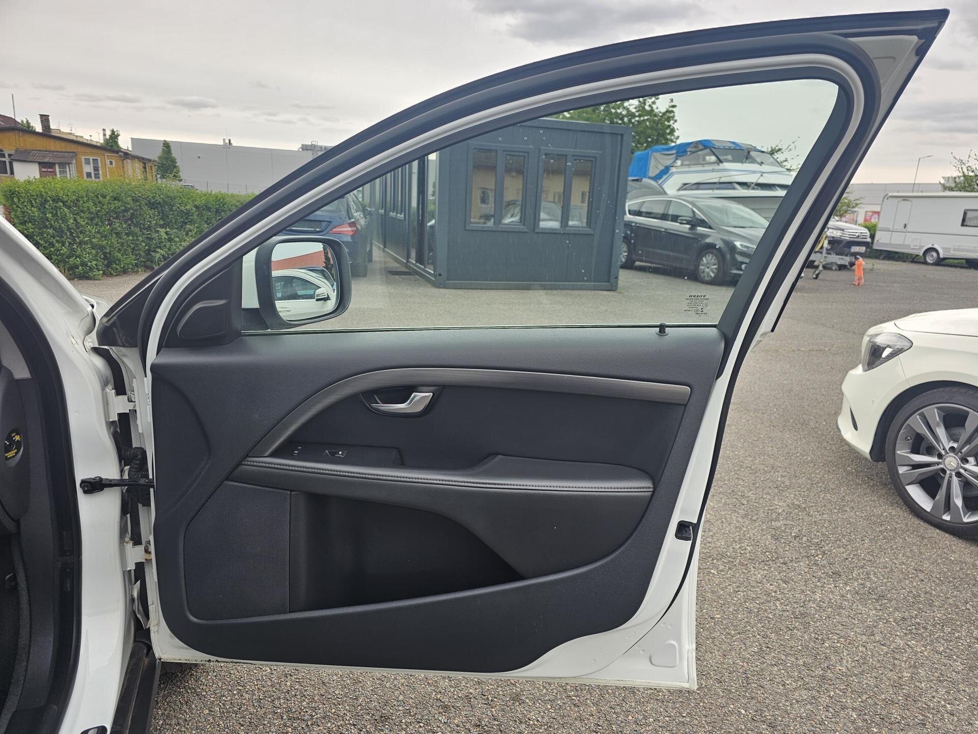 Volvo XC70 Kombi 2,0 l 133 kw