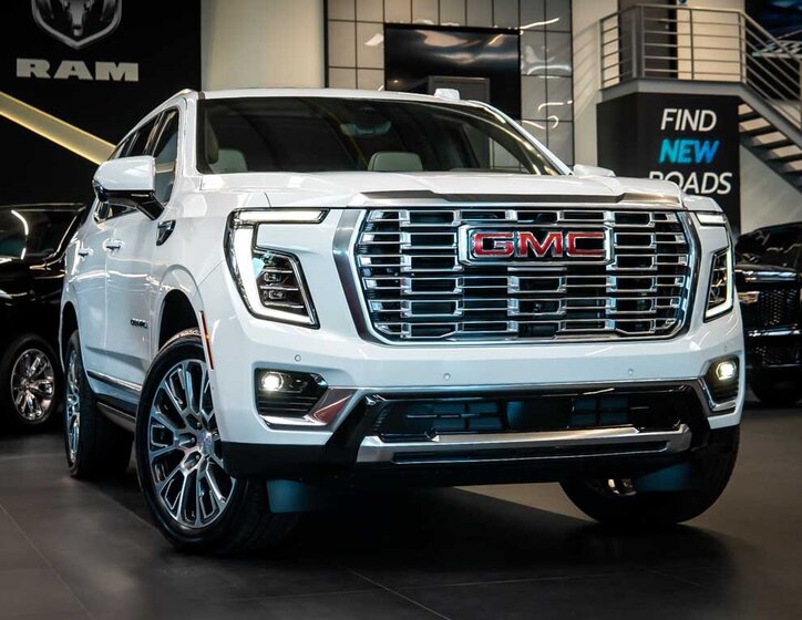 GMC Yukon SUV 6,2 l 313 kw