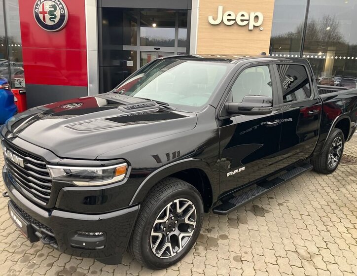 Dodge RAM Pick-up 3,0 l 313 kw