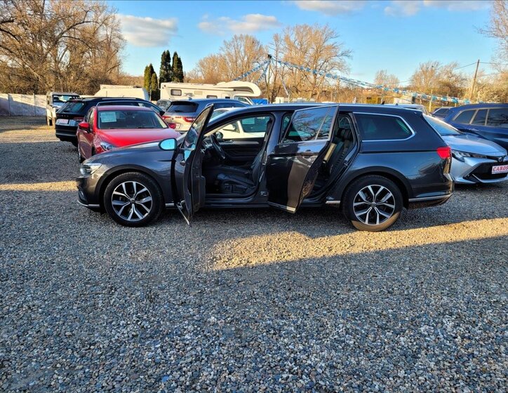 Volkswagen Passat Kombi 2,0 l 90 kw