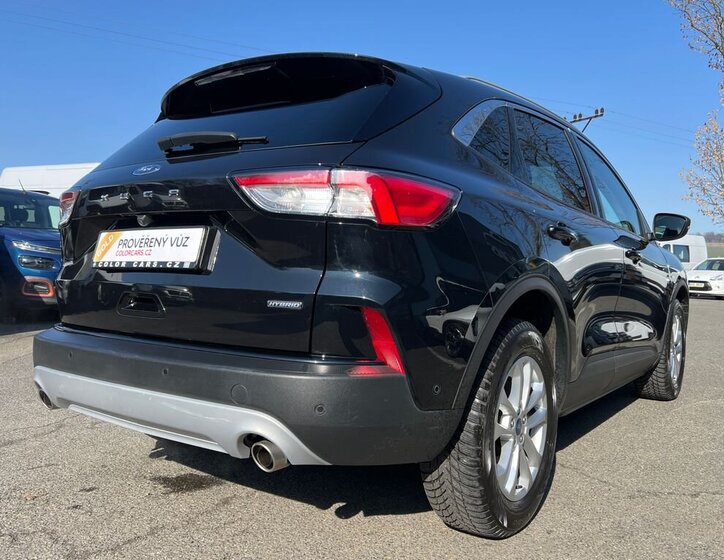 Ford Kuga SUV / Terénní 2,5 l 112 kw
