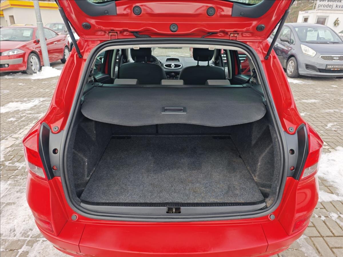 Renault Clio Kombi 1,1 l 55 kw