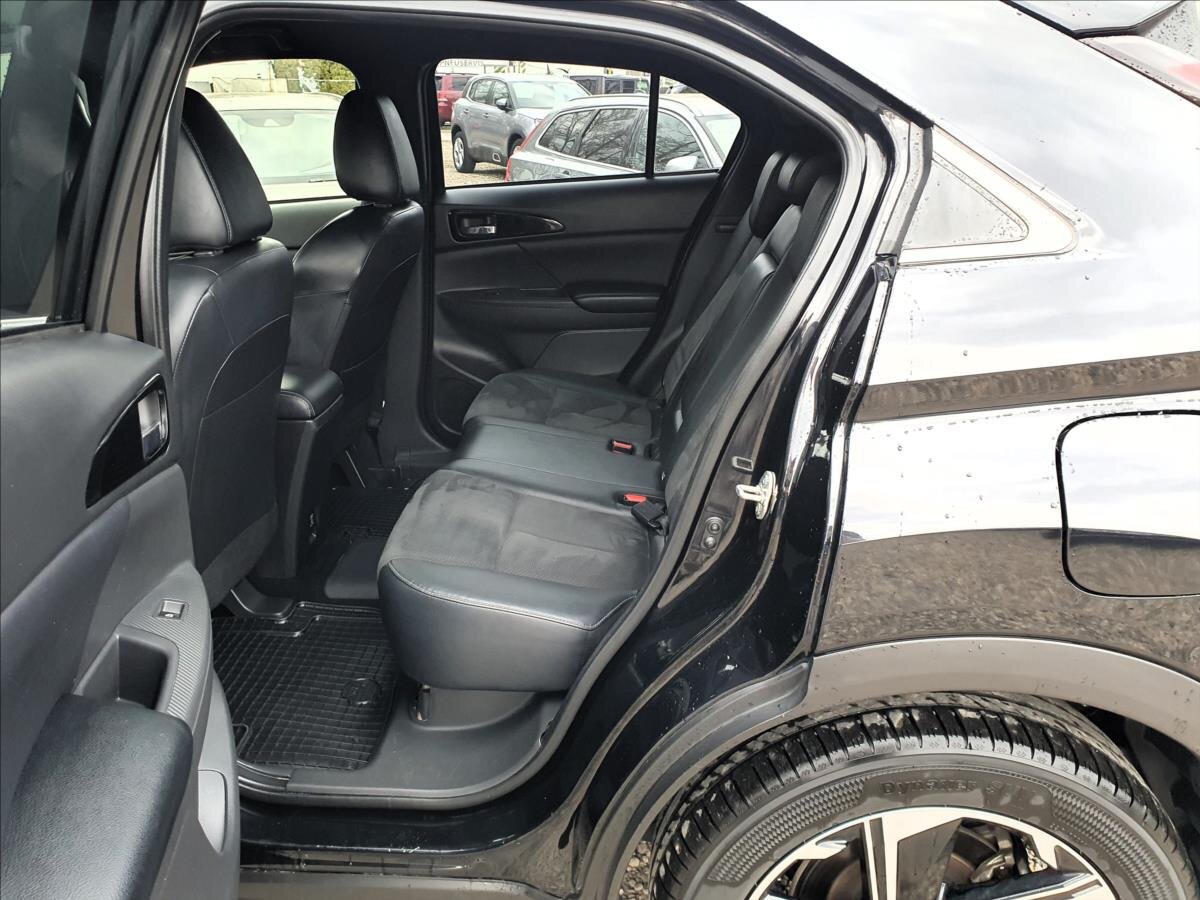 Mitsubishi Eclipse Cross SUV / Terénní 2,4 l 133 kw