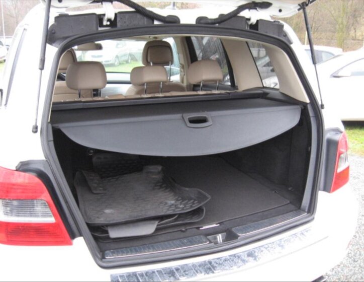 Mercedes-Benz GLK 10