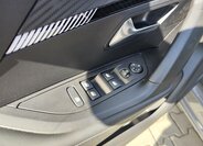 Peugeot 2008 Hatchback 1,2 l 74 kw