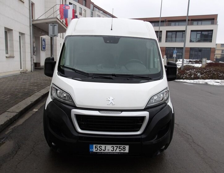Peugeot Boxer Skříň 2,2 l 121 kw
