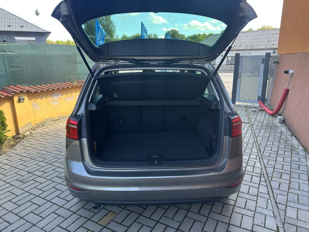 Volkswagen Golf Sportsvan