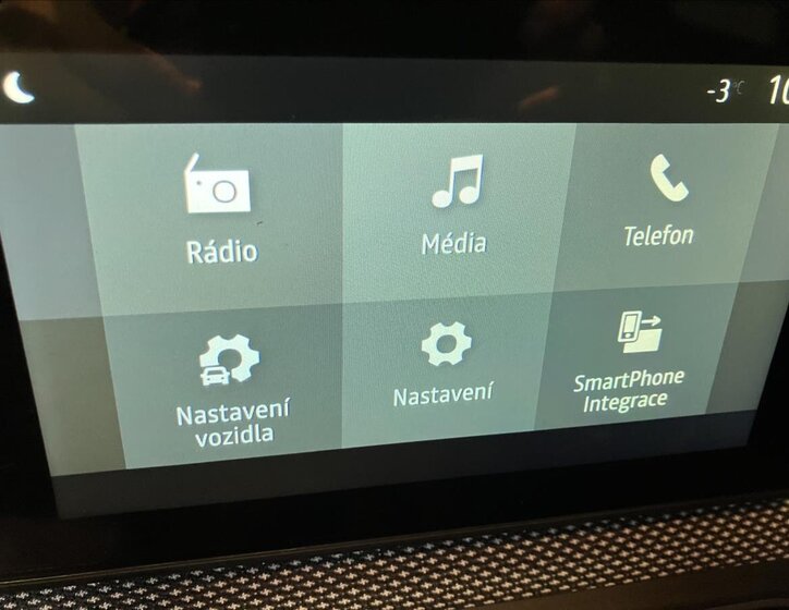 Dacia Sandero Hatchback 999,0 67 kw