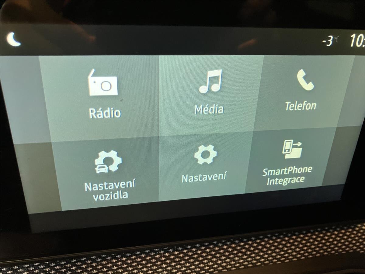 Dacia Sandero Hatchback 999,0 67 kw