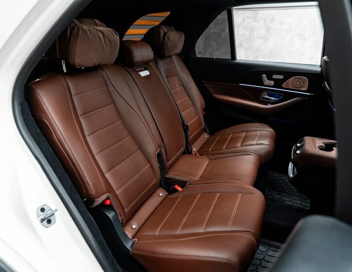 Mercedes-Benz GLE 29