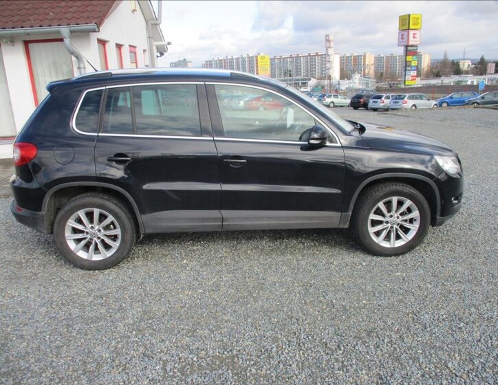 Volkswagen Tiguan SUV / Terénní 2,0 l 81 kw